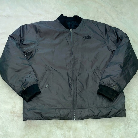 The Northface Reversible Jacket - Picture 2 of 6